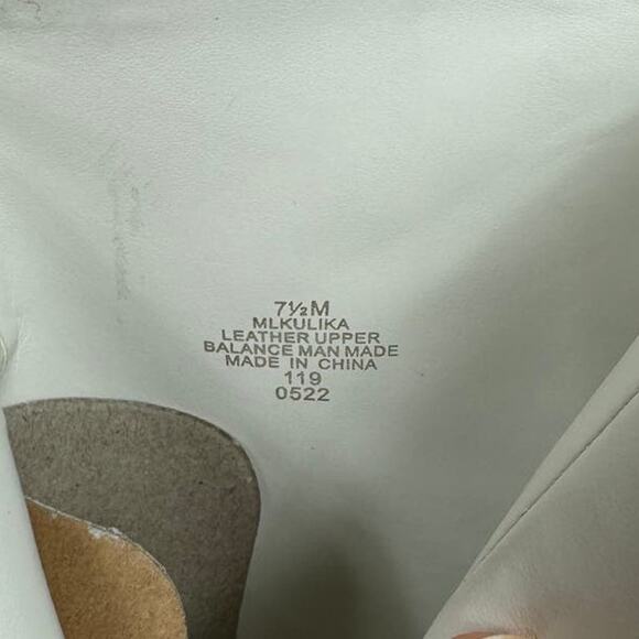 New Marc Fisher LTD Kulika Pointed Toe Bootie in Ivory Leather Women's Size 7.5 - Picture 8 of 9